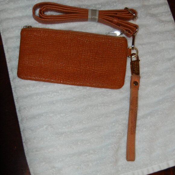 LAUDI VIDNI Rust Colored Leather Crossbody/Wristlet Purse - Picture 4 of 12